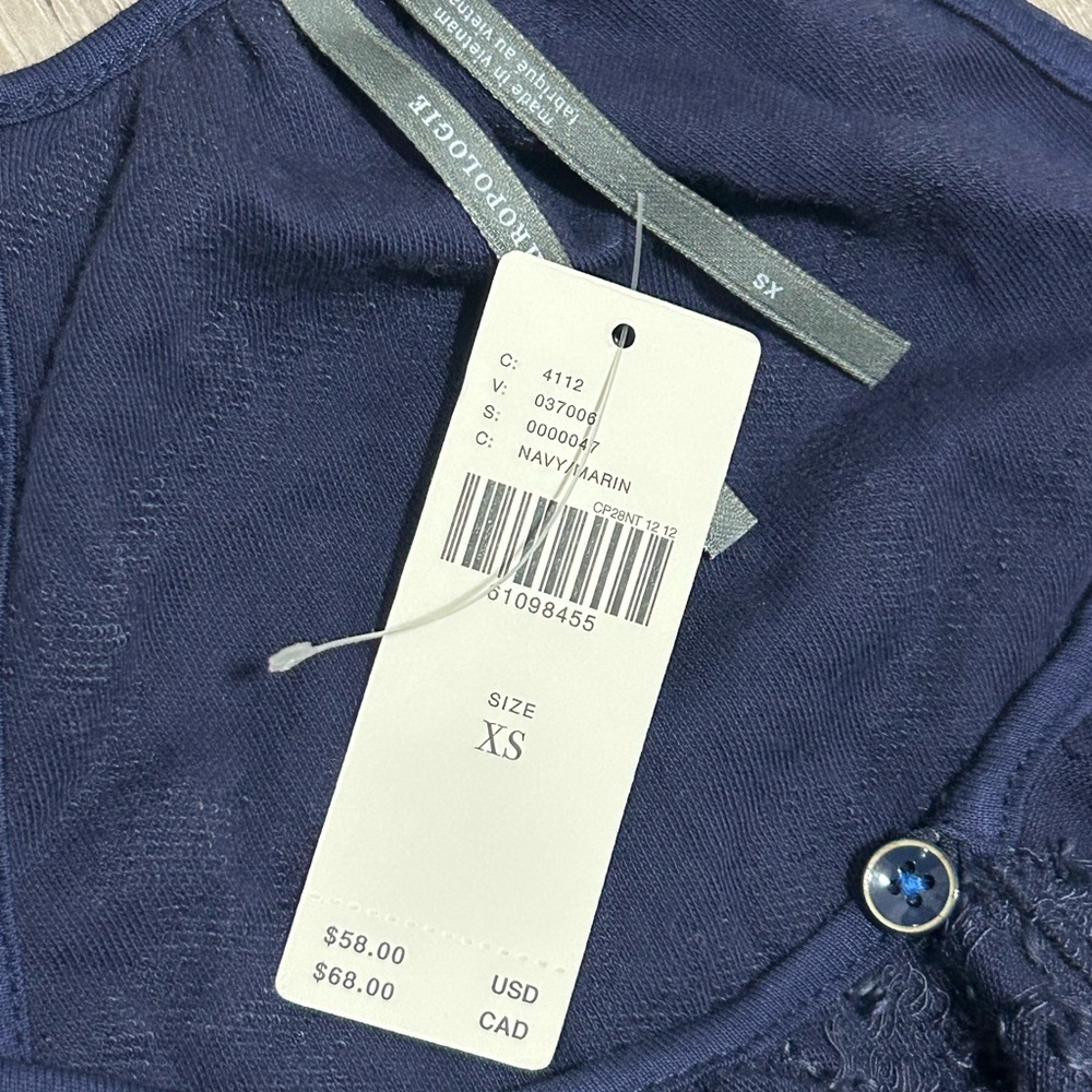 🌸 Anthropologie Navy Textured Sleeveless Blouse – Size XS - Picture 4 of 5